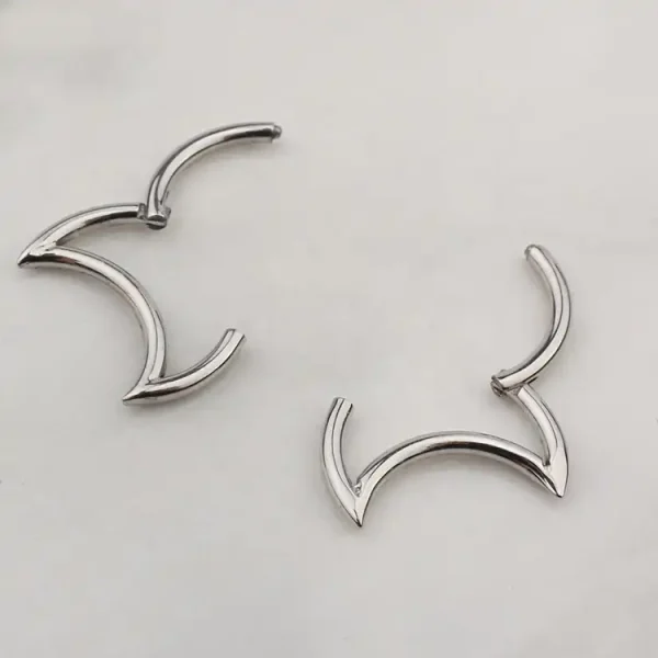 Implant Grade ASTM F136 Titanium Piercing Jewelry Mirror Polish Moon Shaped Nose Ring Hoop Jewelry Cliker - Image 3